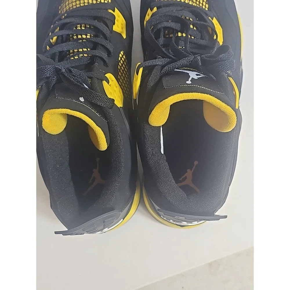 Air Jordan 4 Retro Thunder 2012 308497-008 Size 13